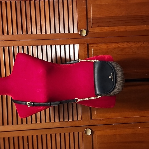 Jet Set Charm Dome Logo and Faux Leather Crossbody - Picture 3 of 6